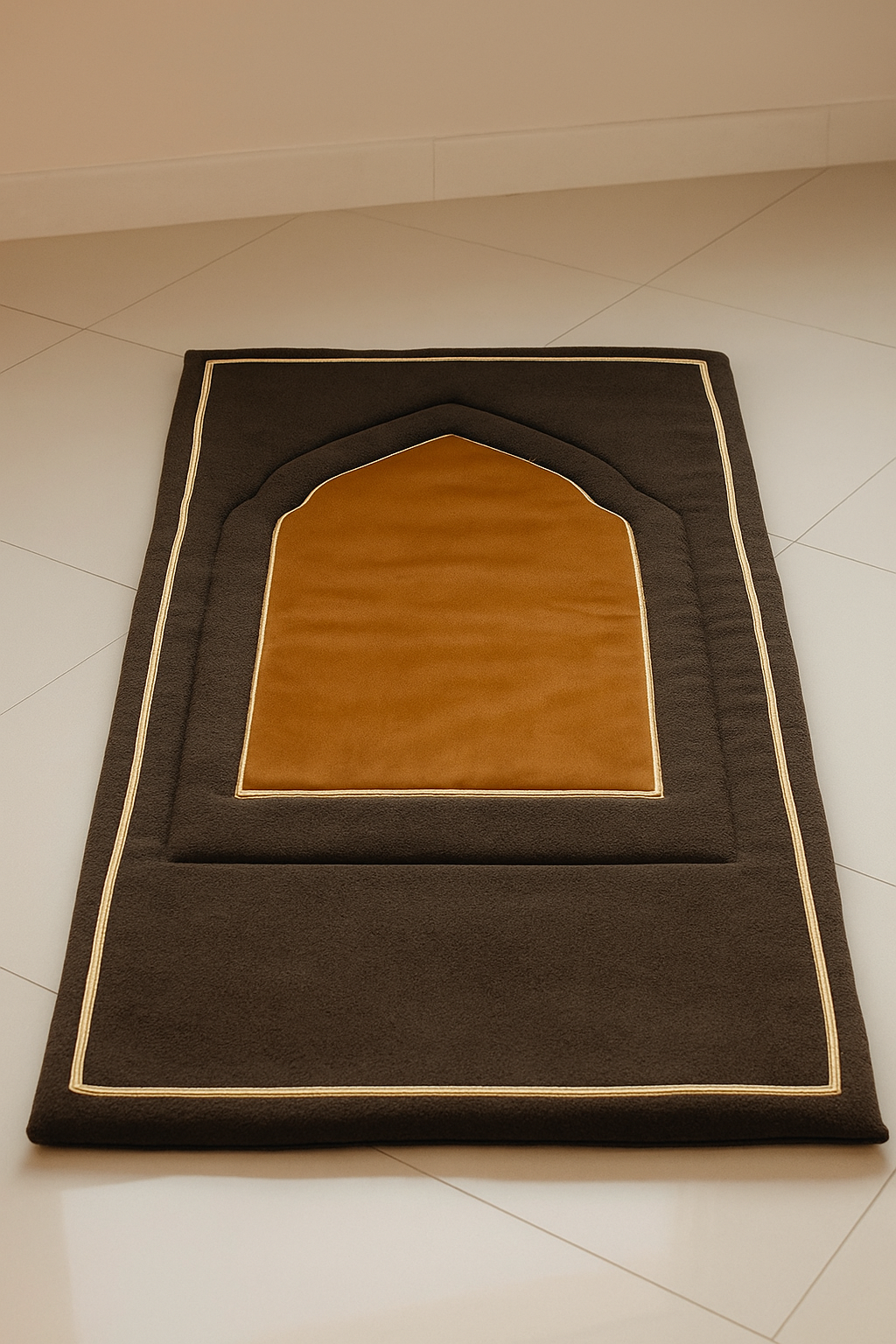 Golden kaaba