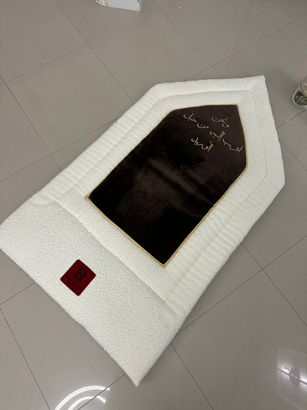 Lanceolé Dark Brown with Duaa